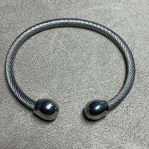 ❤️ 5 for 15!!! Silver bracelet